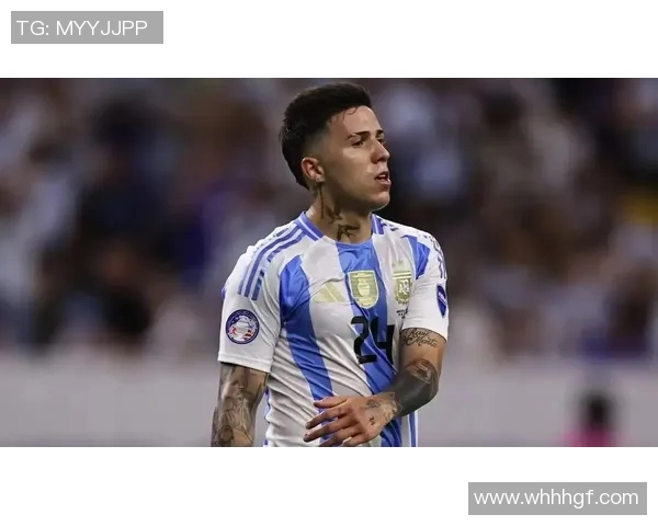 切尔西更衣室风波升级斯特林与恩佐训练场激烈冲突内幕曝光